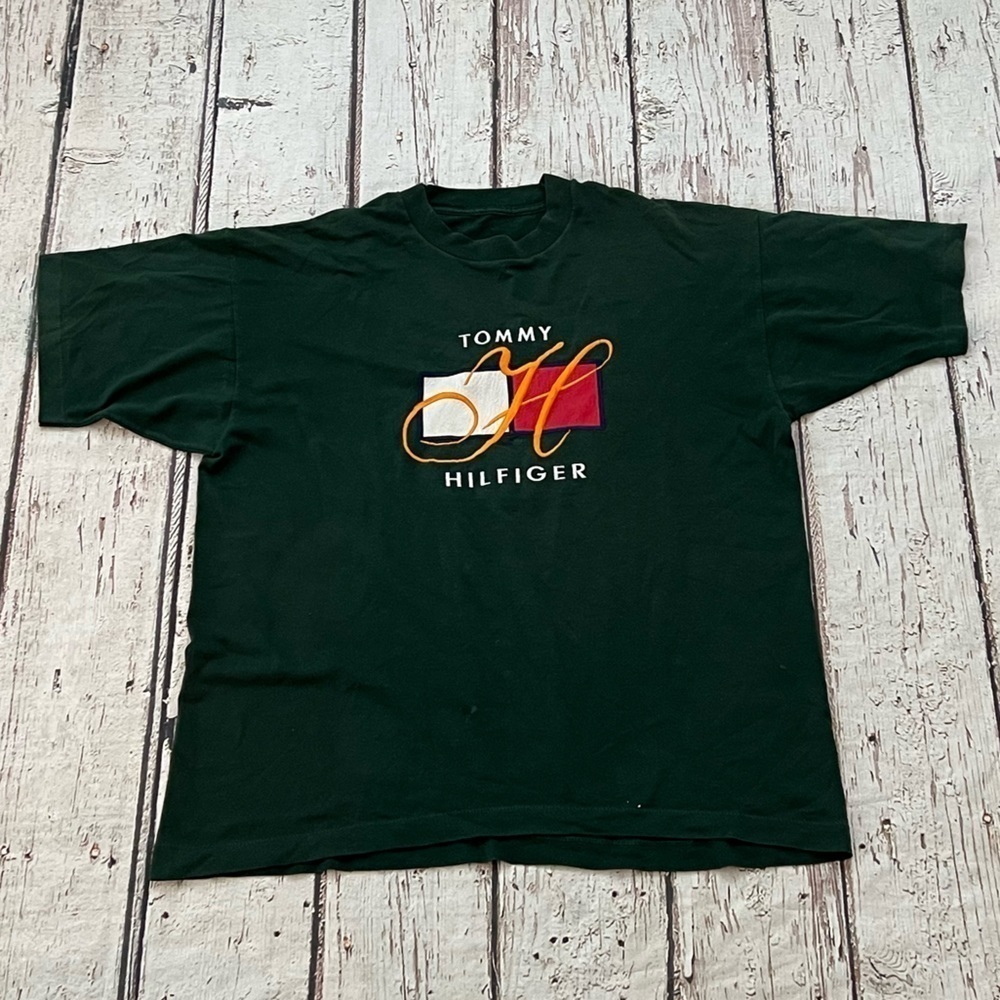 Vintage 1990s Tommy Hilfiger Fashion Apparel 90s Crewneck Tee Tshirt